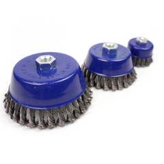 Twisted Knot Cup Brush